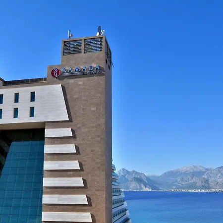 Ramada Plaza Antalya Hotel